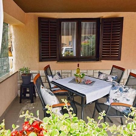 Apartmani Sole Pjescana Uvala Exteriér fotografie